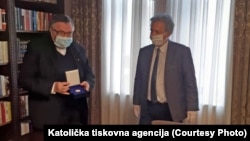 Kardinal Vinko Puljić i zamjenik gradonačelnika Sarajeva Milan Trivić