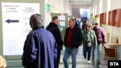 Избирателна секция в Русе, 27 октомври