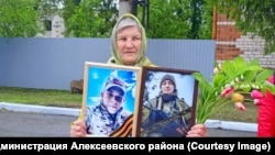 Бабушка Егора и Максима Ильиных, погибших на войне против Украины