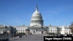 აშშ-ის კონგრესის შენობა კაპიტოლიუმის ბორცვზე. ვაშინგტონი, 3 ნოემბერი, 2020.