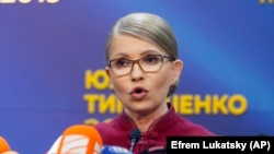 Поранешната украинска премиерка Јулија Тимошенко на прес-конференција во Киев, Украина, 2 април 2019 година.