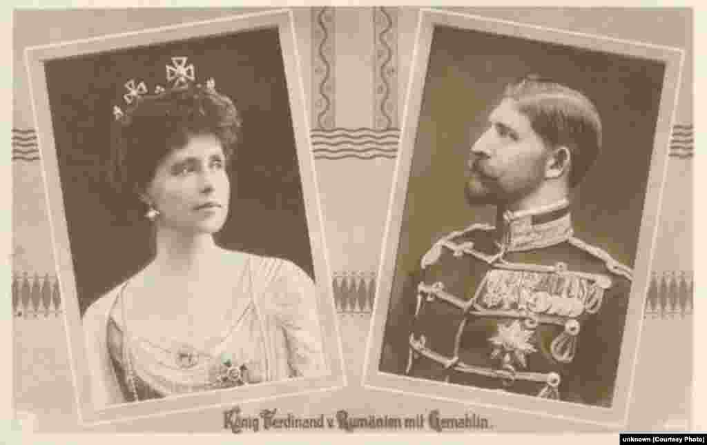 Maria de Saxa Coburg Gotha, prințesă britanică, și Ferdinand de Hohenzollern Sigmaringen sunt suveranii României din vremea Primului Război Mondial. Ei au condus România spre Marea Unire, în ciuda unor greutăți de neimaginat azi. Aici, două fotografii din epoca în care s-au căsătorit, La Belle Epoque, ca principi moștenitori, dar publicate după momentul în care au devenit suverani, în septembrie 1914. 