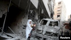 Sirija, grad Douma istočno od Damaska, janar 2016.