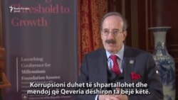 Engel dhe Nash flasin për programin Sfidat e Mijëvjeçarit