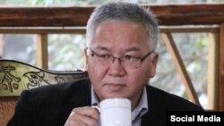 Политолог Марс Сариев.