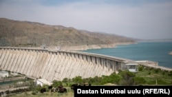 Кемпирабадское водохранилище.