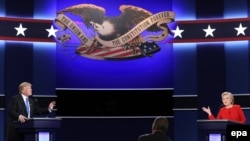Republikanski predsednički kandidat Donald Tramp i demokratski predsednički kandidat Hilari Klinton u prvoj predsedničkoj debati.