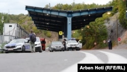 Granični prelaz između Kosova i Srbije u Jarinju, sa strane Kosova. (arhivska fotografija)