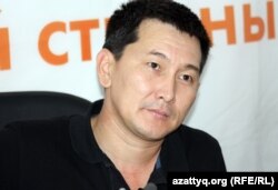Независимый журналист Лукпан Ахмедьяров. Алматы, 22 октября 2012 года.