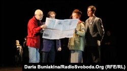 «Серед грому і тиші»: документальна історія у ювілей Василя Симоненка