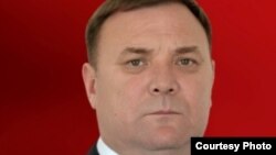 Болот Суюмбаев.