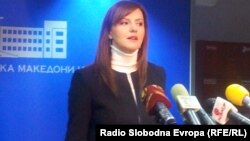 Пратеничката Ермира Мехмети Деваја од ДУИ.