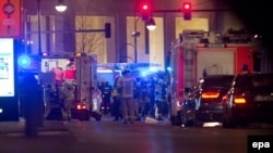 Žalimo za poginulima i nadamo se da će veliki broj povređenih dobiti pomoć: Steffen Seibert