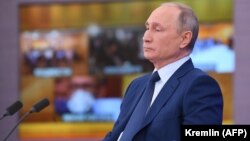 Руският президент Владимир Путин по време на редовната си годишна пресконференция. 17 декември 2020 г.