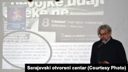 Nenad Veličković na predavanju u Muzeju književnosti i pozorišne umjetnosti BiH, 5. mart 2015.