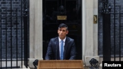 Premierul britanic Rishi Sunak anunță declanșarea alegerilor generale anticipate, odată cu dizolvarea Parlamentului, pe 22 mai 2024.