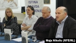 Slijeva nadesno: Smiljana Vovna, fra Drago Bojić, fra Ivan Šarčević i Senad Pećanin