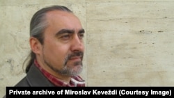 Crkva prepoznaje predsednika kao instrument koji joj je ponekad dobar, a ponekad joj ne odgovara: Miroslav Keveždi