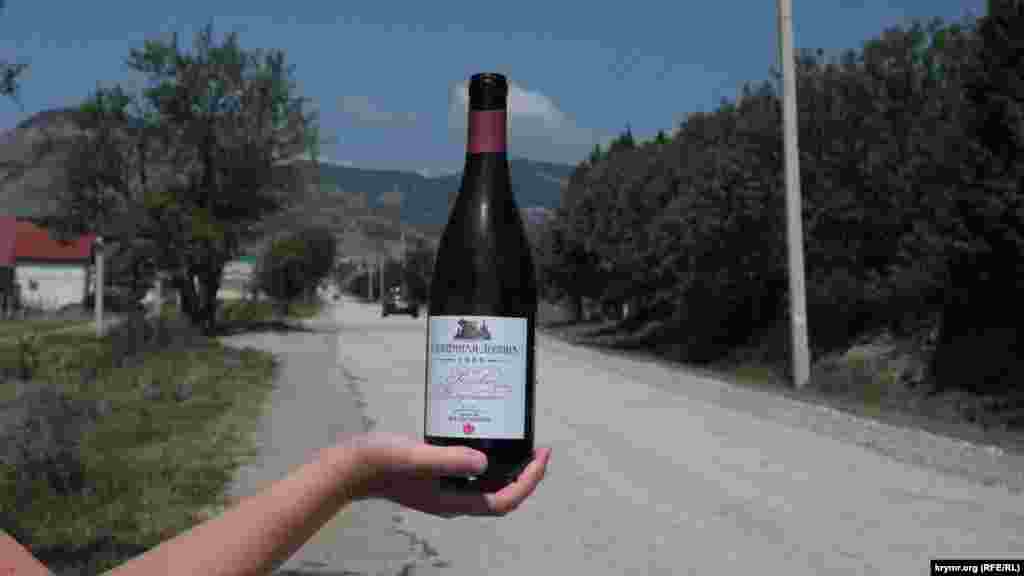 &laquo;Солнечная Долина&raquo; знаменита в первую очередь креплеными винами &ndash; мадерой и портвейнами, однако последние годы завод стал выпускать как сухие, так и полусладкие вина