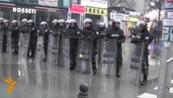 Priština: Policija hapsi Kurtija i aktiviste Samoopredeljenja