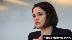 Святлана Циханоуска говори пред АФП във Вилнюс в началото на февруари