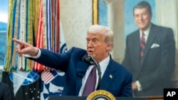 Дональд Трамп в Белом доме