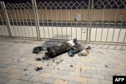 Captură de la AFPTV cu resturile unei rachete iraniene interceptate deasupra Qatarului, 23 iunie 2025.