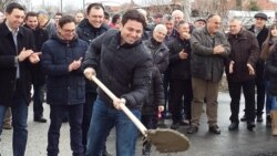 СДСМ: Никола Груевски и Миле Јанакиески за Космос 1