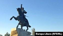 Памятник Александру Суворову в Тирасполе — один из главных символов непризнанной республики