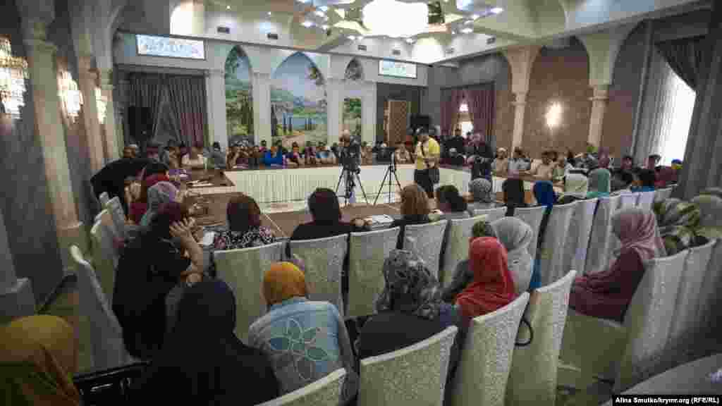 Общественное объединение &laquo;Крымская солидарность&raquo; в Старом Крыму провело четырнадцатое ежемесячное собрание, 27 мая 2017 года