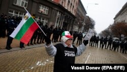 Proteste la Sofia împotriva restricțiilor anti-COVID