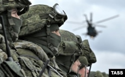 Российские военнослужащие