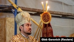 Экзарх Константинопольского патриархата епископ Иларион (Рудник) на богослужении в Киеве