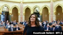 Az Országgyűlés plenáris ülése (korábbi felvétel)