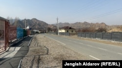 Село Достук.