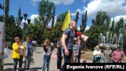 Игорь Рудников на митинге в Калининграде после освобождения