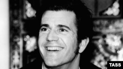 Мел Гибсън в Австралия, 1993 г.