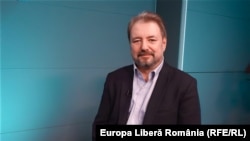 Cristian Pîrvulescu.