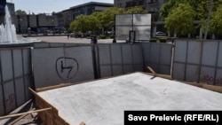 Izgradnja spomenika, maj 2017.