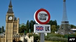 EU je najveći trgovinski partner Velike Britanije sa 49 odsto razmene (Fotografija: granica sa Ujedinjenim Kraljevstvom u inoviranom parku 'Mini Evropa' u Briselu)