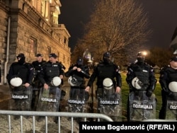 Policia pranë Presidencës së Serbisë.