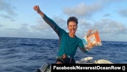 По случай рожденния си ден Макс за първи път има възможност да избере кой пакет със суха храна да изяде