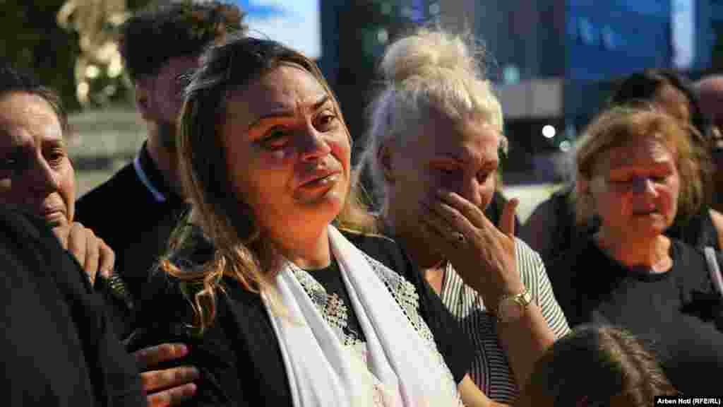 Familja është shprehur e zhgënjyer me mungesën e deritashme të transparencës nga autoritetet.