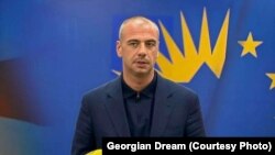 მაჭავარიანმა ასევე გამოიყენა ტერმინი „არასასურველი ორგანიზაციები“, რაც რუსეთში დამკვირდებული პრაქტიკაა და ორგანიზაციების ფაქტობრივ დახურვას ნიშნავს