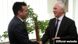 Средба на лидерот на СДСМ Зоран Заев со рускиот амбасадор во Македонија Олег Шчербак