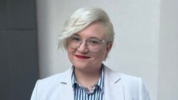 И одењето во продавница е стрес