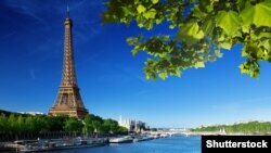 Ajfelova kula u Parizu