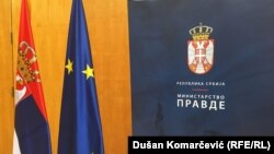 Zastave Srbije i Evropske unije, ilustrativna fotografija