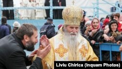 Pimen la una din ultimele slujbe 