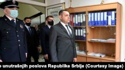 Српскиот министер за внатрешни работи, Александар Вулин